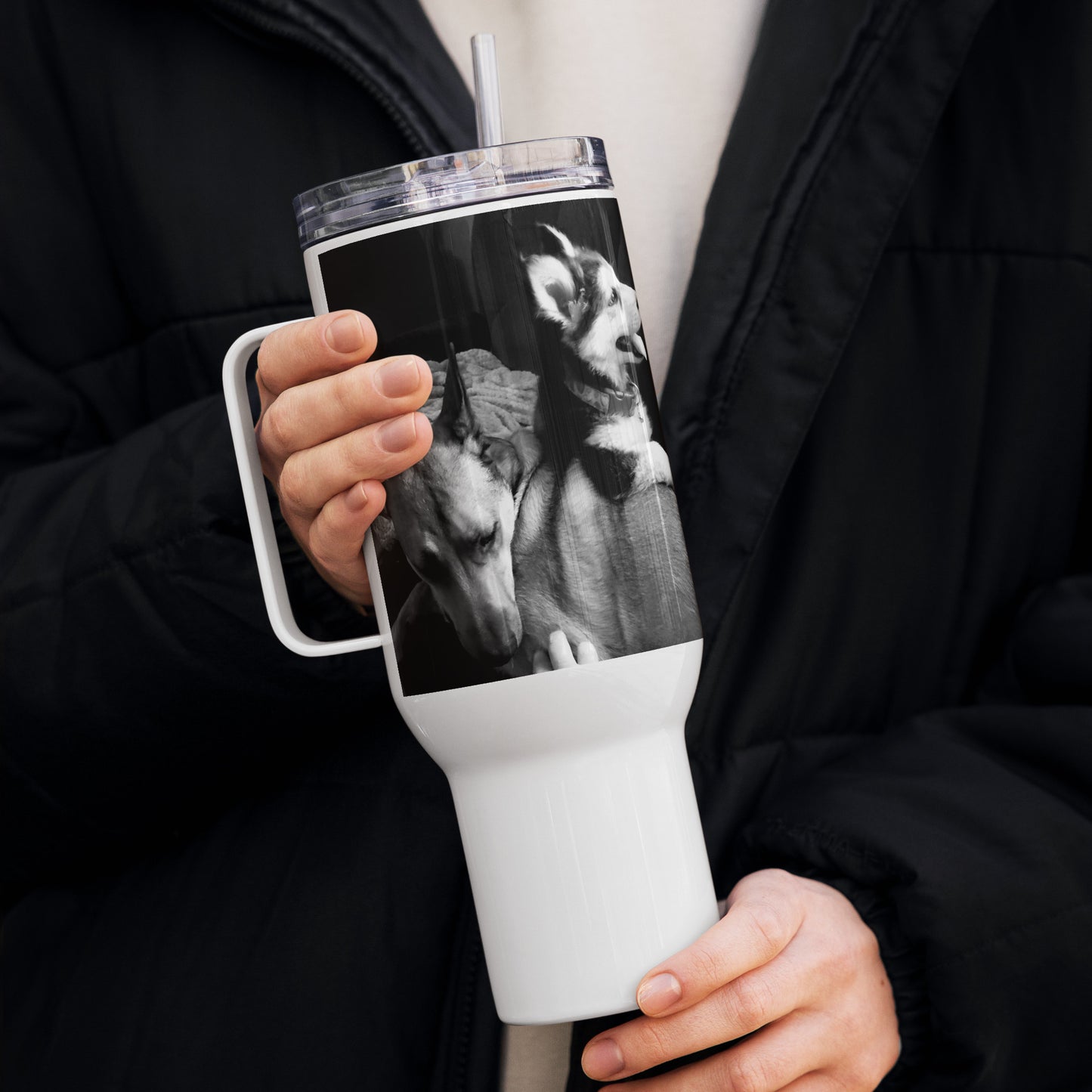 Puppy Love Travel mug with a handle